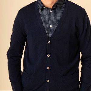 (New) Gobi cashmere V-Neck Button Cardigan